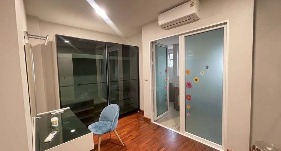 Haus zum Kauf und zur Miete mit 3 Zimmer in Chatuchak, Bangkok