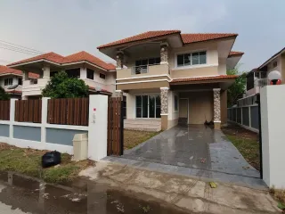 Продажа 4 спальни дом в Mueang Chiang Mai, Чианг Маи