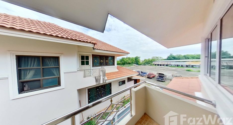 For sale 4 bedrooms house in Mueang Chiang Mai, Chiang Mai