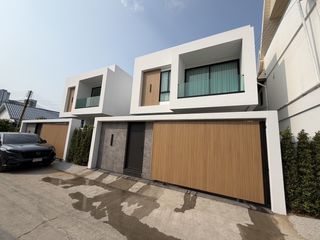 Villa zur Miete mit 3 Zimmer in Bang Lamung, Chonburi