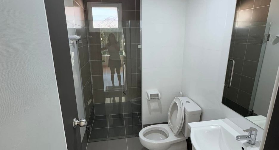 Haus zur Miete mit 3 Zimmer in Saraphi, Chiang Mai