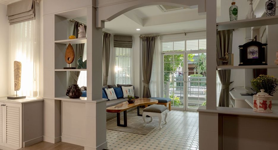 Villa en venta y en alquiler de 5 habitaciones en San Kamphaeng, Chiang Mai