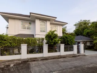 Villa zum Kauf und zur Miete mit 5 Zimmer in San Kamphaeng, Chiang Mai