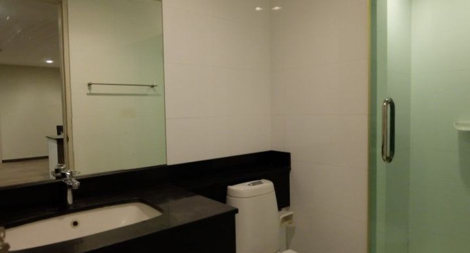 For sale and for rent 2 bedrooms condo in Bang Lamung, Chonburi