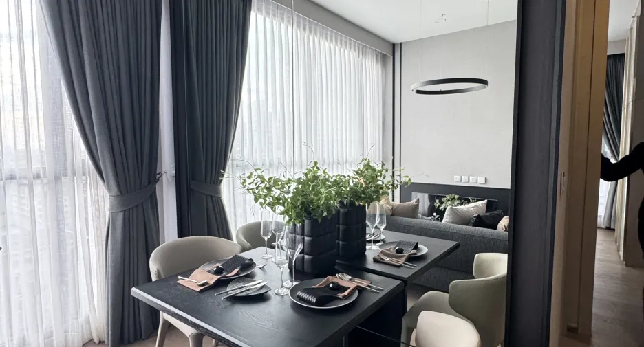 For sale 2 bedrooms condo in Ratchathewi, Bangkok