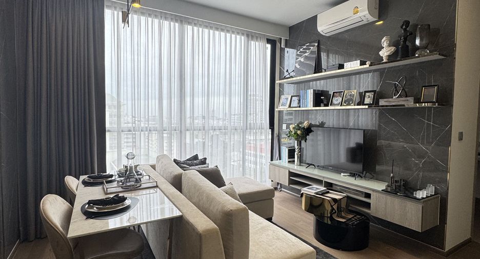 For sale 2 bedrooms condo in Ratchathewi, Bangkok