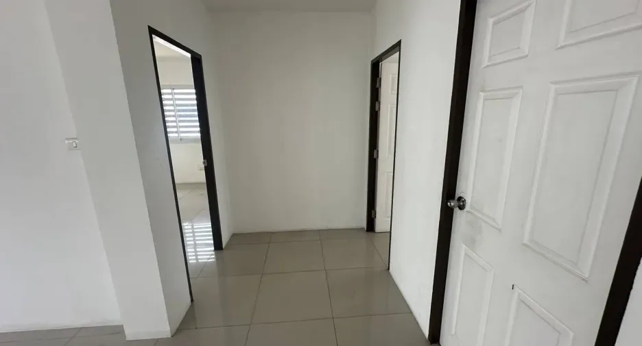 出租 1 卧室 办公室 在 Mueang Chiang Mai, Chiang Mai