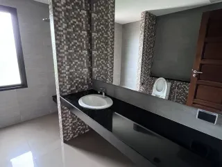 For sale and for rent 4 bedrooms house in San Sai, Chiang Mai