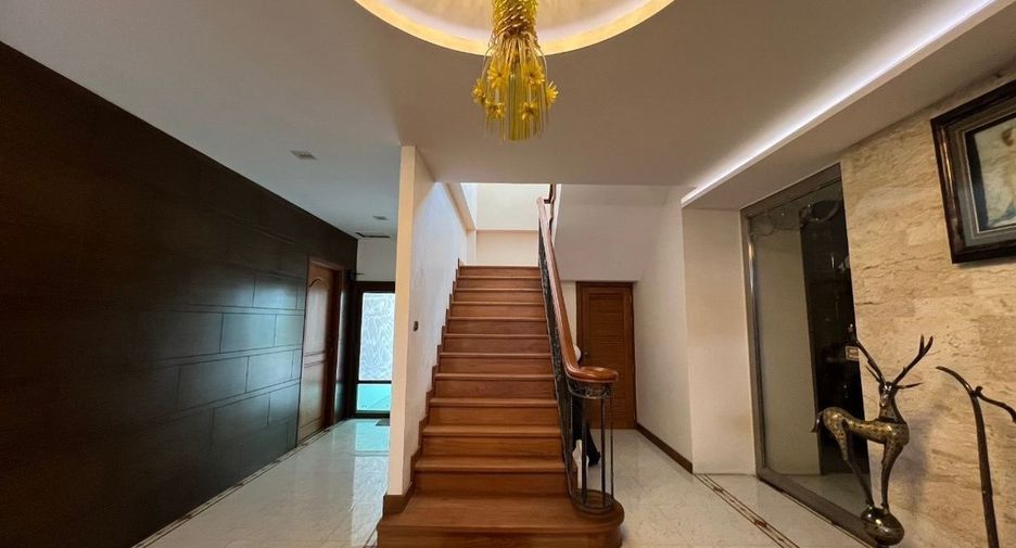 For sale 8 bedrooms house in Bang Phli, Samut Prakan