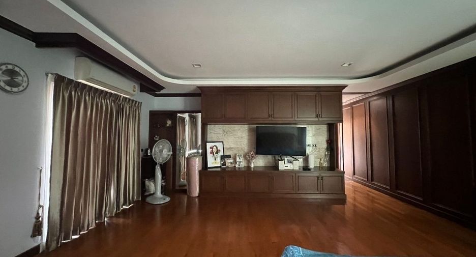 For sale 8 bedrooms house in Bang Phli, Samut Prakan