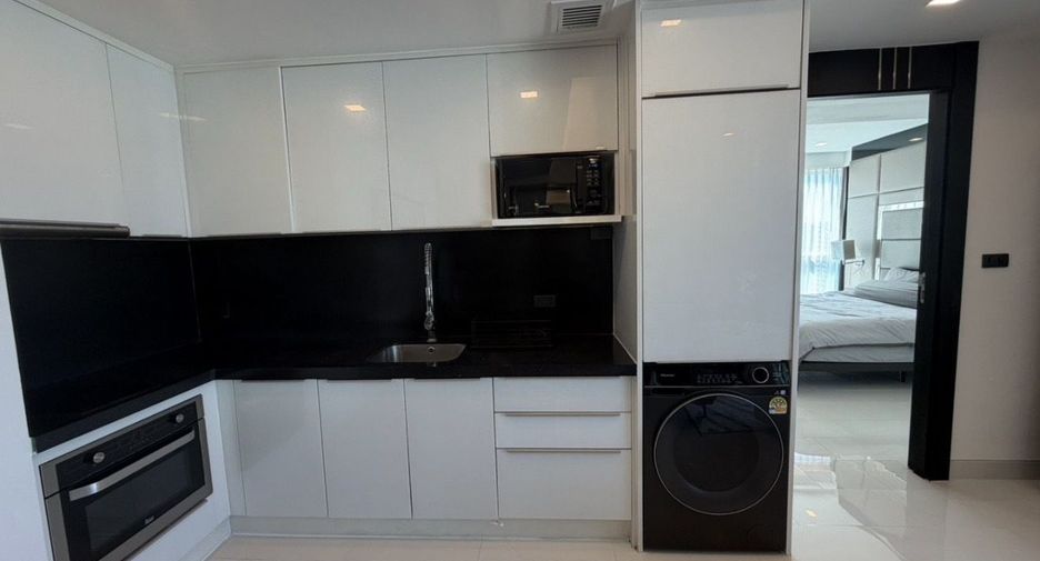 For rent 2 bedrooms condo in Bang Lamung, Chonburi