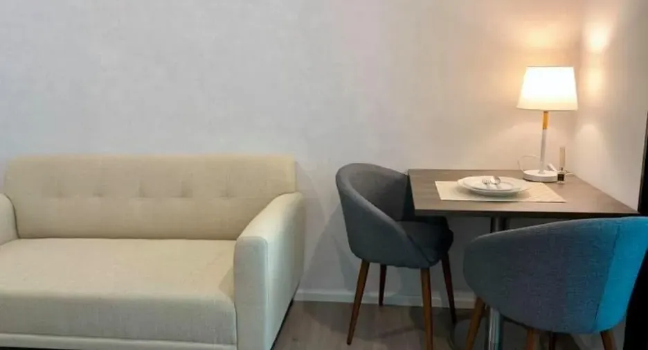 For rent 1 bed condo in Mueang Samut Prakan, Samut Prakan