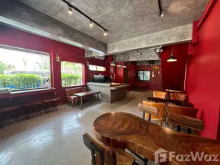 For sale 4 bedrooms townhouse in Mueang Chiang Mai, Chiang Mai