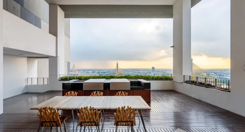 For sale 2 bedrooms condo in Yan Nawa, Bangkok