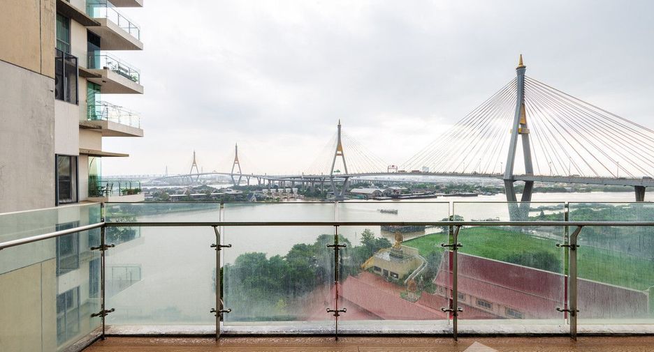 For sale 2 bedrooms condo in Yan Nawa, Bangkok