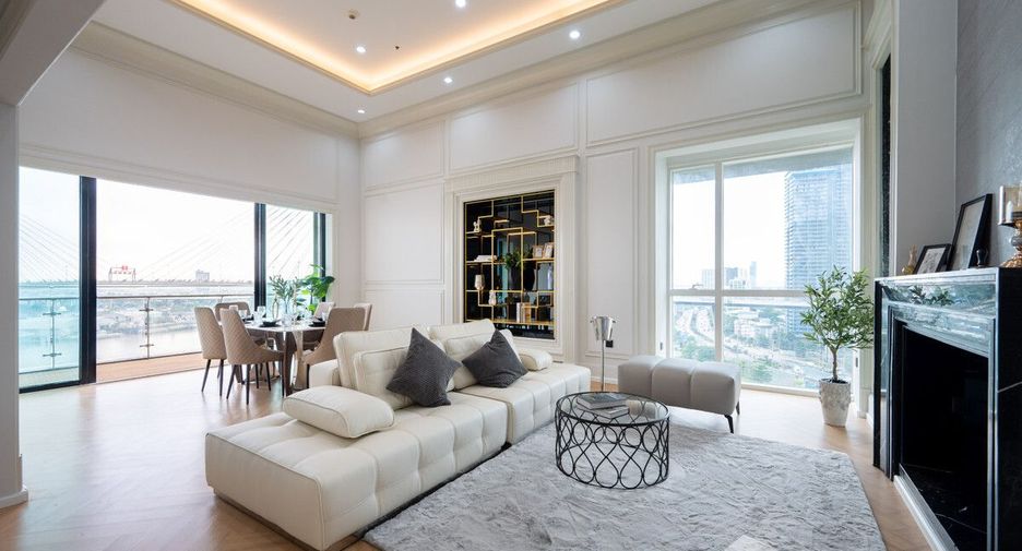 For sale 2 bedrooms condo in Yan Nawa, Bangkok