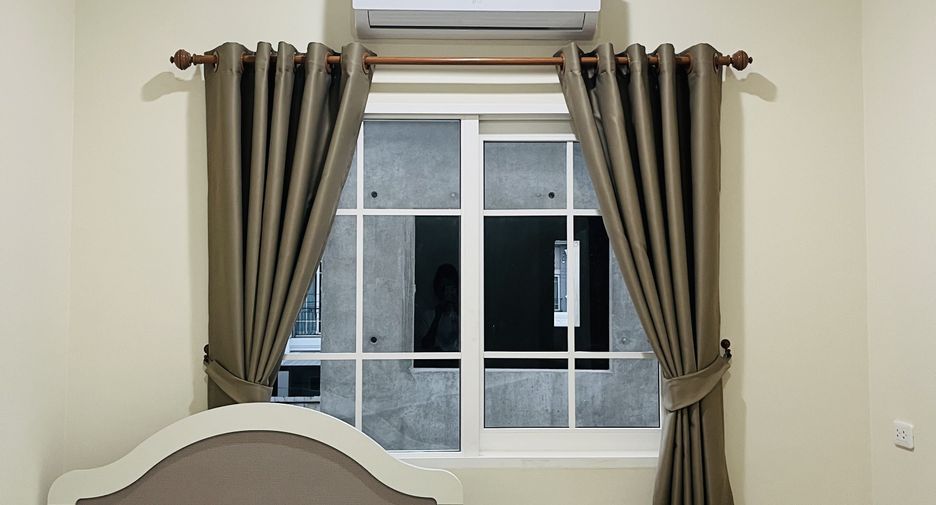For rent 3 bedrooms townhouse in Mueang Chiang Mai, Chiang Mai