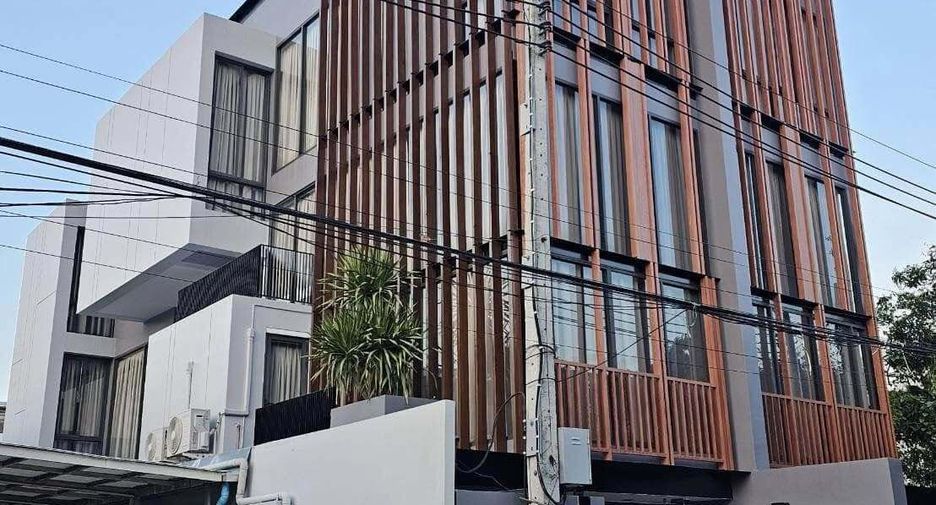 À vendre 3 chambres maison à Suan Luang, Bangkok