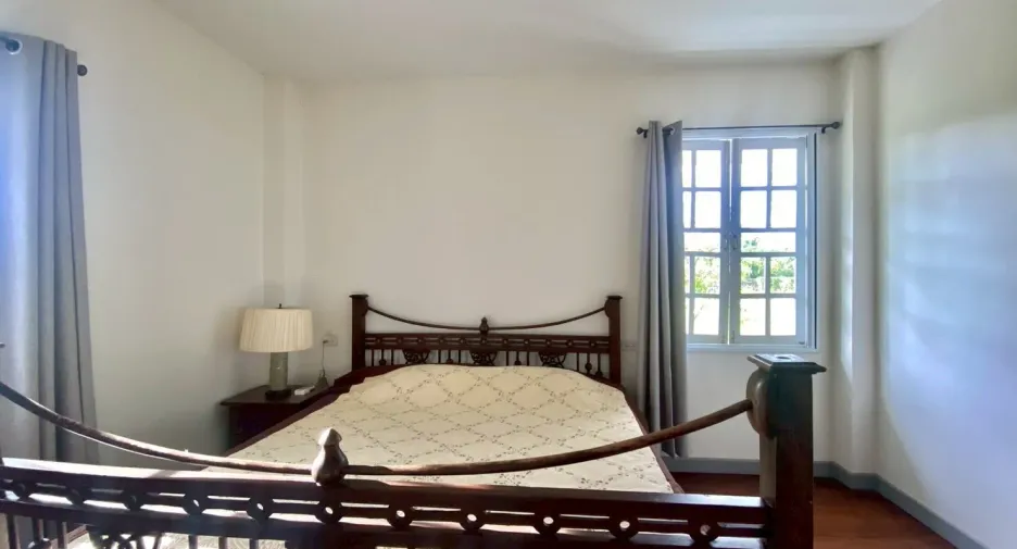 For sale 4 bedrooms house in San Sai, Chiang Mai