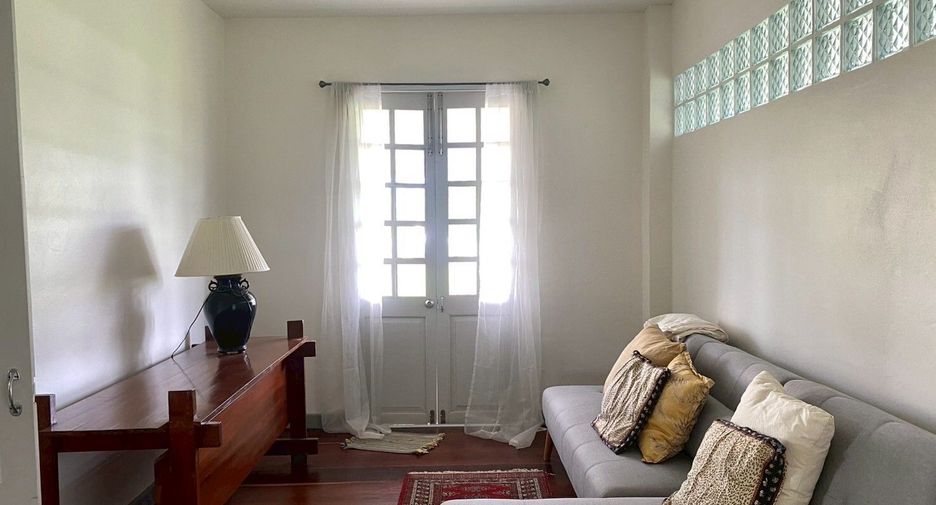 For sale 4 bedrooms house in San Sai, Chiang Mai