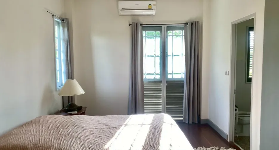 For sale 4 bedrooms house in San Sai, Chiang Mai