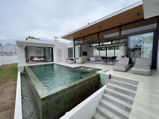 À louer 3 chambres villa à Ko Samui, Surat Thani