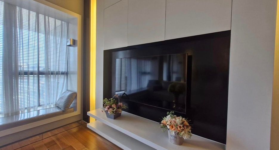 For sale and for rent 2 bedrooms condo in Sathon, Bangkok