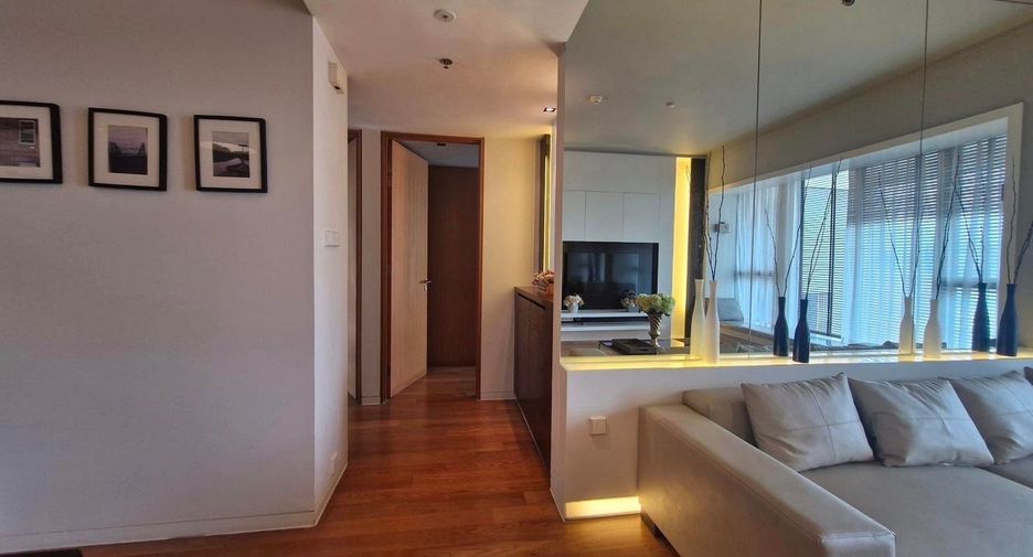 For sale and for rent 2 bedrooms condo in Sathon, Bangkok