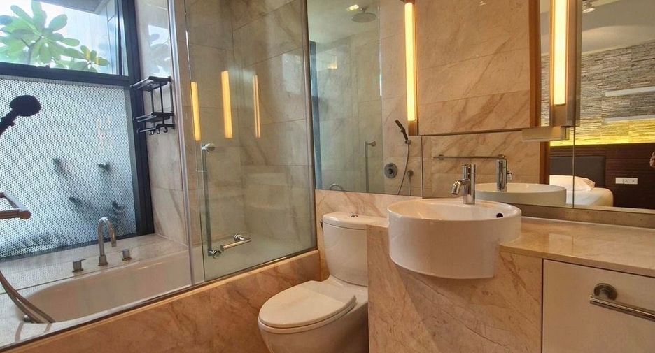 For sale and for rent 2 bedrooms condo in Sathon, Bangkok