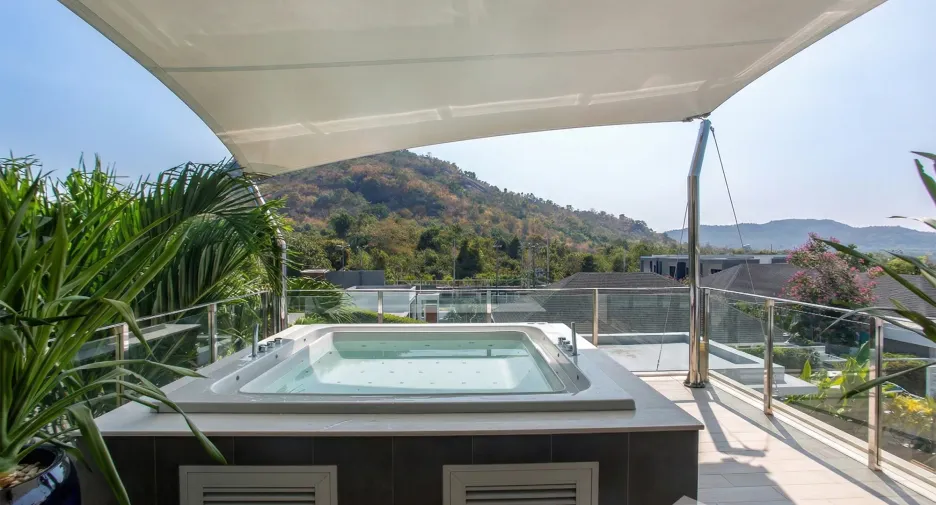 For sale 4 ベッドルーム house in Hua Hin, Prachuap Khiri Khan