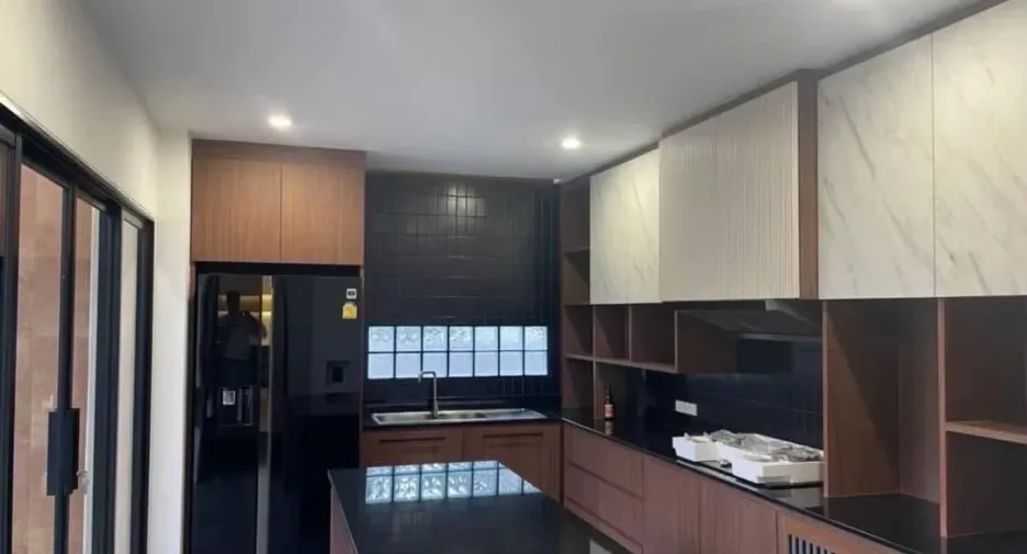 For sale そして for rent 3 ベッドルーム house in San Kamphaeng, Chiang Mai