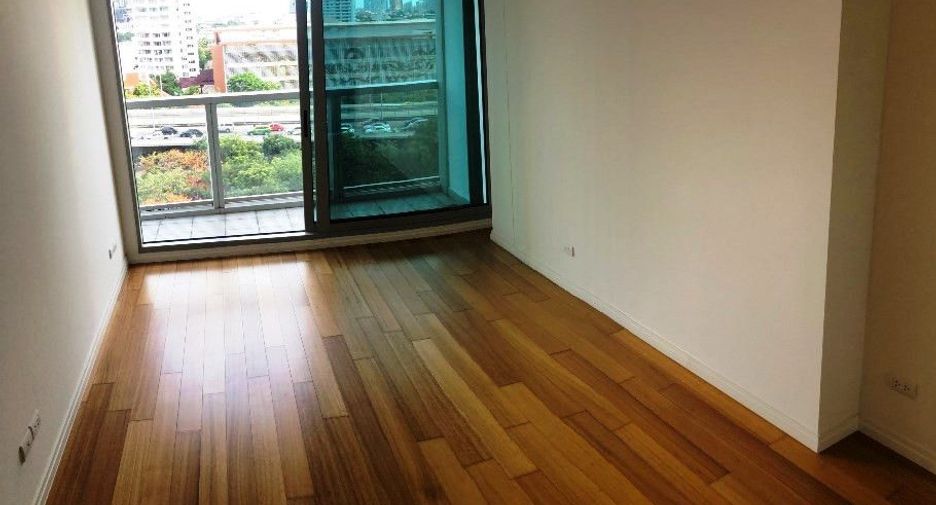 For sale 1 Beds condo in Sathon, Bangkok