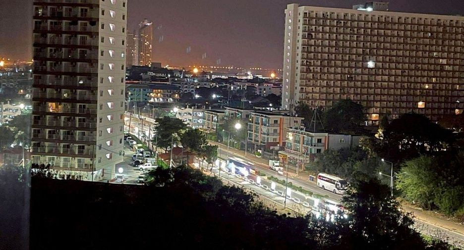 For rent 2 bedrooms condo in Bang Lamung, Chonburi