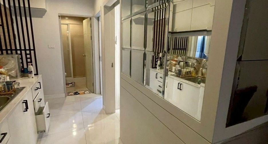 For rent 2 bedrooms condo in Bang Lamung, Chonburi