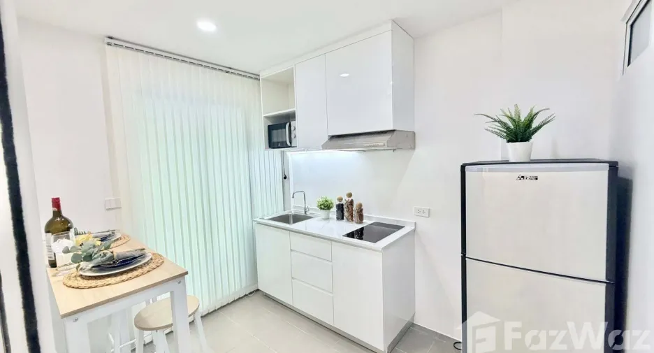 Wohnung zum Kauf und zur Miete mit Studio in Bang Kapi, Bangkok