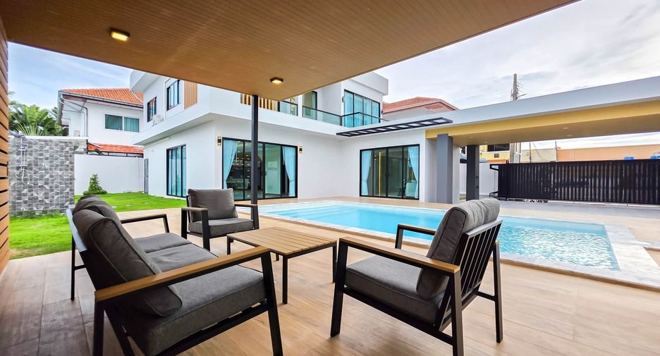 Villa en venta de 5 habitaciones en Bang Lamung, Chonburi
