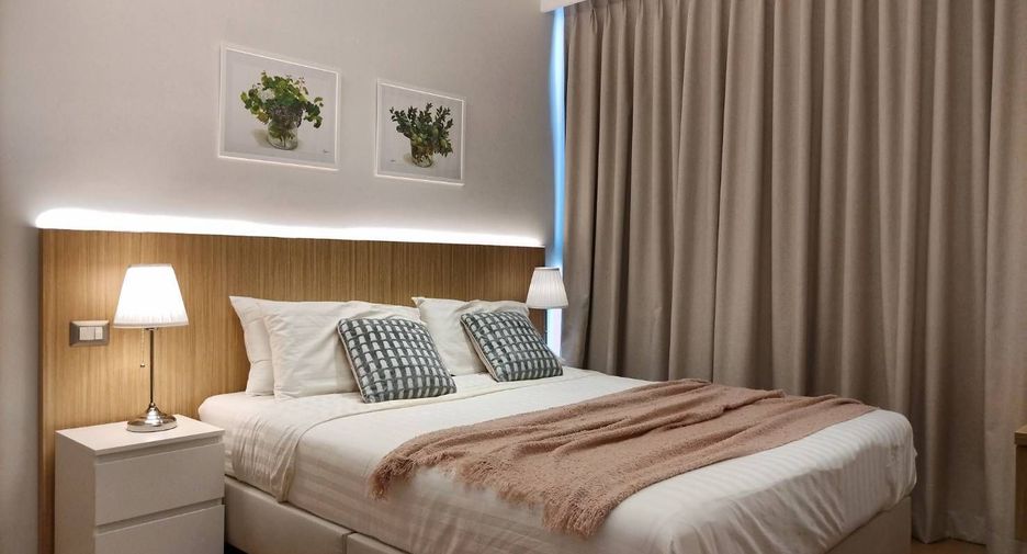 For sale 3 bedrooms condo in Watthana, Bangkok
