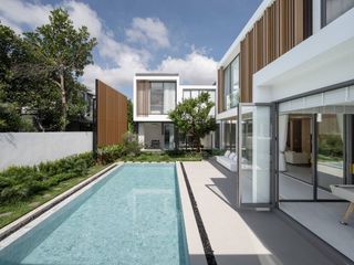 For sale 6 bedrooms villa in Mueang Chiang Mai, Chiang Mai