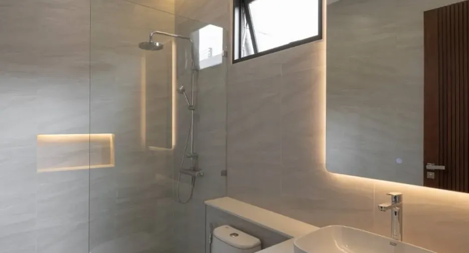 For sale 6 bedrooms villa in Mueang Chiang Mai, Chiang Mai