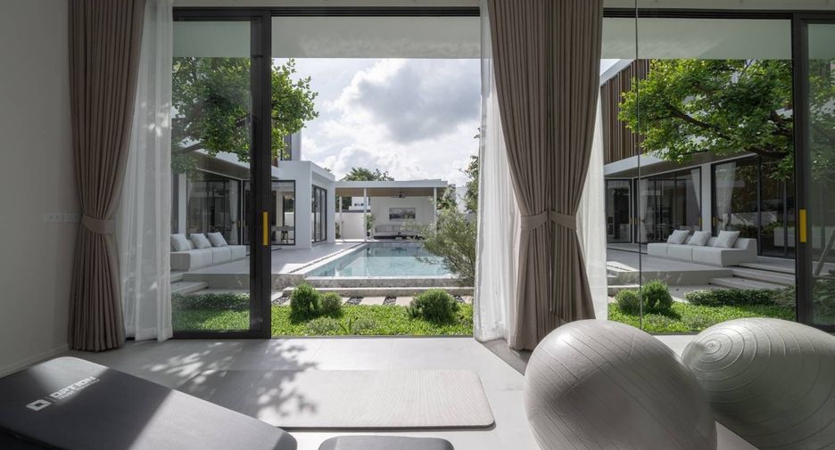 For sale 6 bedrooms villa in Mueang Chiang Mai, Chiang Mai