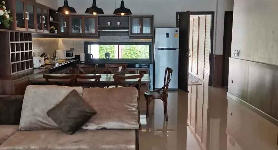 For sale and for rent 3 bedrooms villa in Saraphi, Chiang Mai