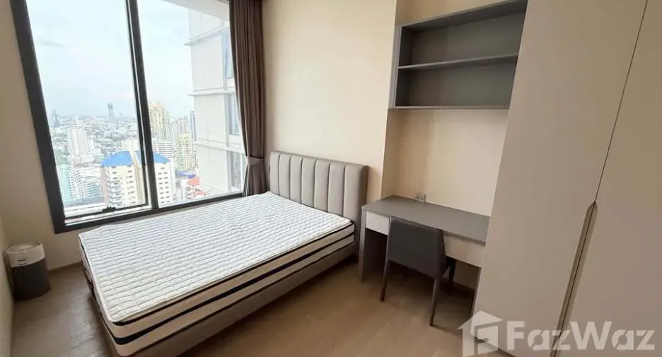 For sale 1 bed condo in Khlong Toei, Bangkok