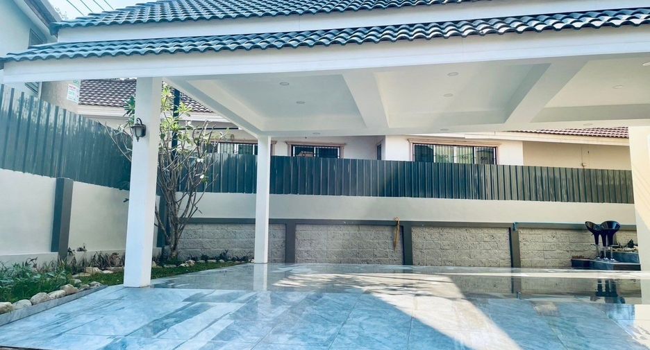 For rent 14 bedrooms house in Mueang Chiang Mai, Chiang Mai