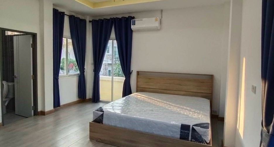 For rent 14 bedrooms house in Mueang Chiang Mai, Chiang Mai