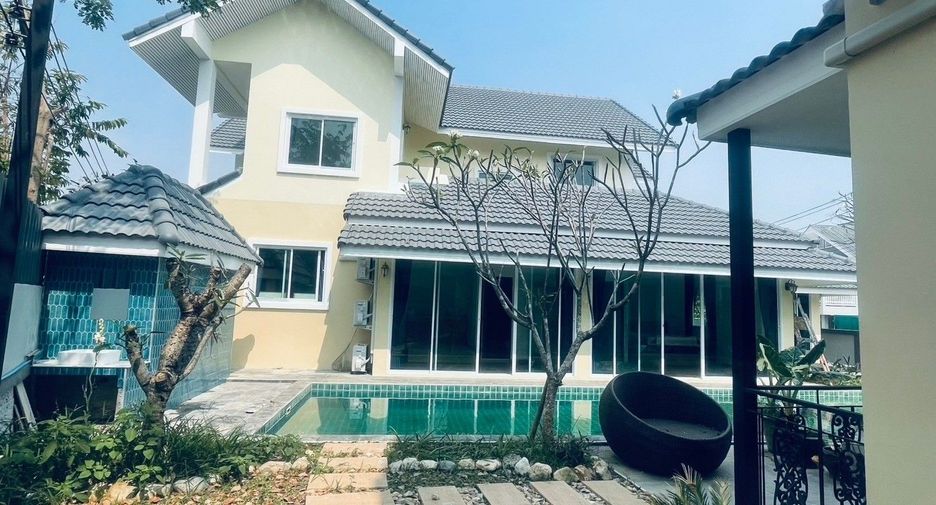 For rent 14 bedrooms house in Mueang Chiang Mai, Chiang Mai