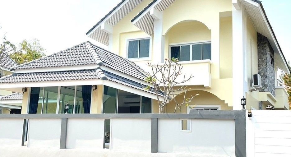 For rent 14 bedrooms house in Mueang Chiang Mai, Chiang Mai
