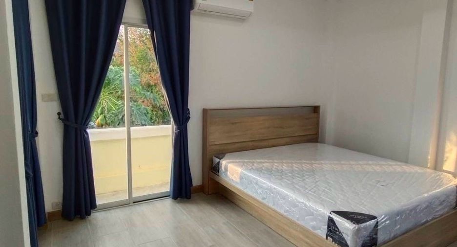 For rent 14 bedrooms house in Mueang Chiang Mai, Chiang Mai