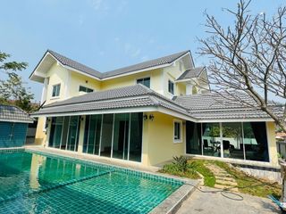 À louer 14 chambres maison à Mueang Chiang Mai, Chiang Mai