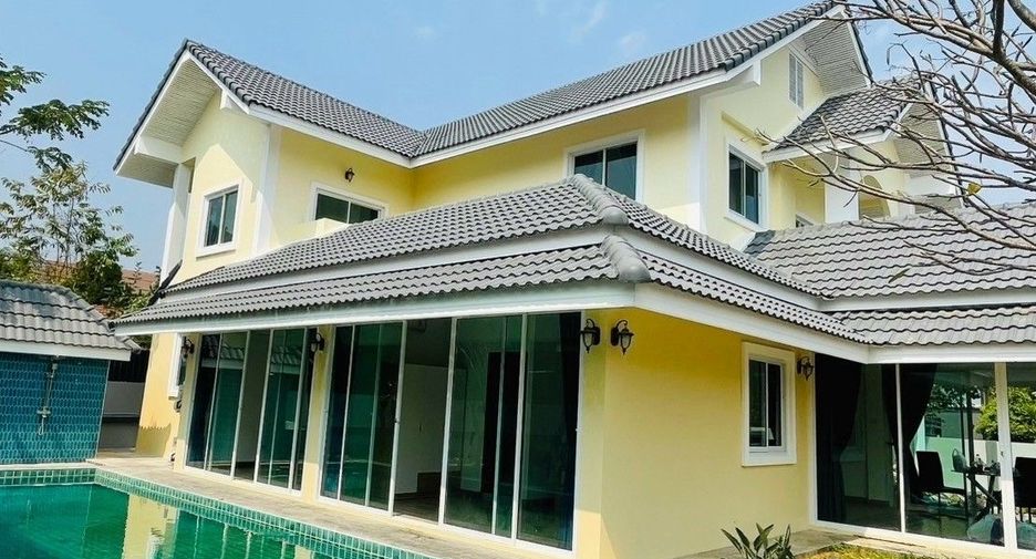 For rent 14 bedrooms house in Mueang Chiang Mai, Chiang Mai