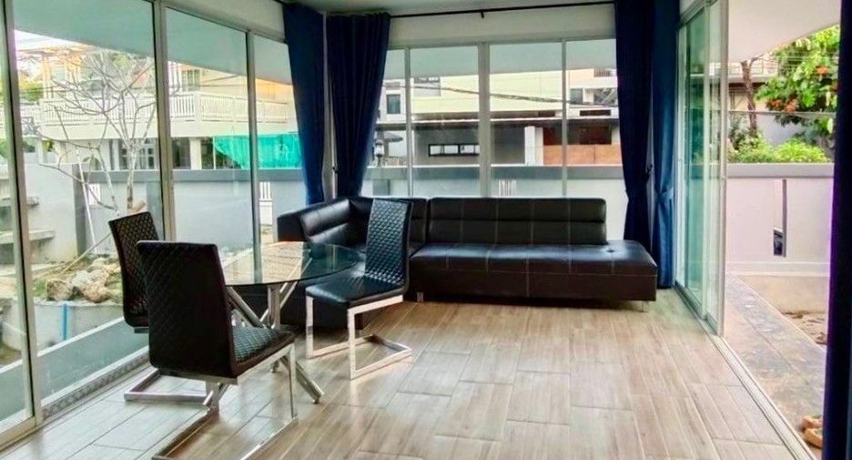 For rent 14 bedrooms house in Mueang Chiang Mai, Chiang Mai